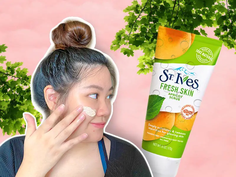 applying-st-ives-apricot-face-scrub-to-the-cheek