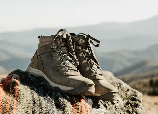 hiking shoes is an important hiking essentials