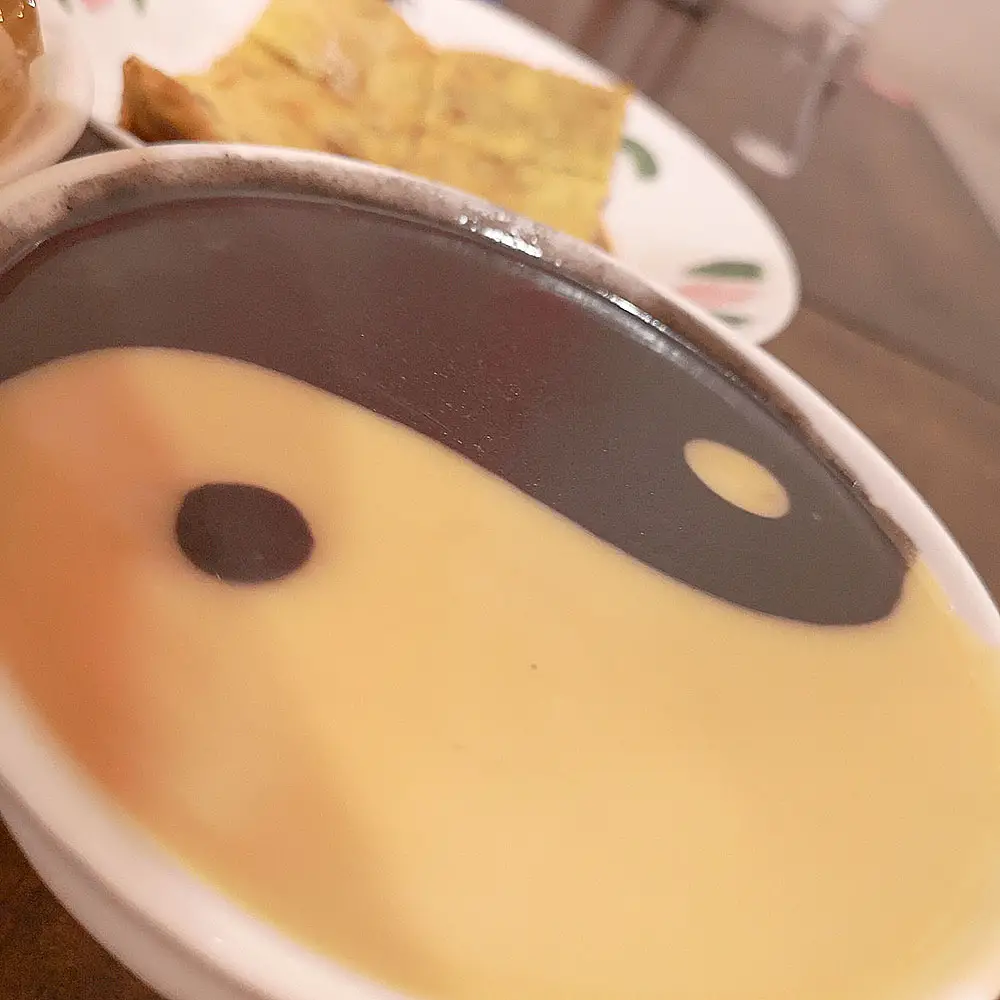 yin yang peanut and black sesame dessert bowl