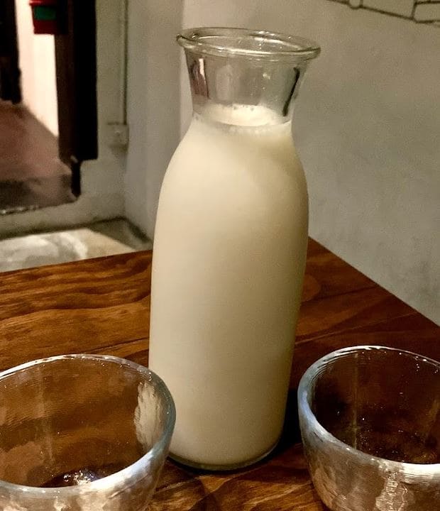 Yakult makgeolli is a famous bugis korean drink in joo bar