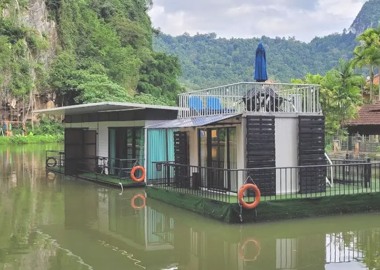 floating glamping house in lost world tambun