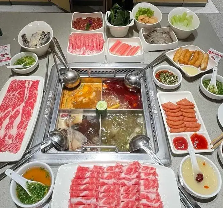 hotpot setting in hai di lao bugis