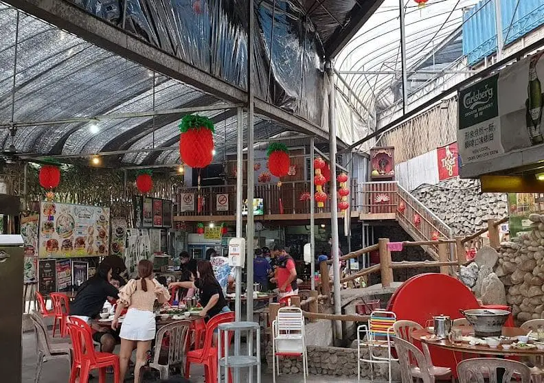 interior seating layout of the cactus view restaurant