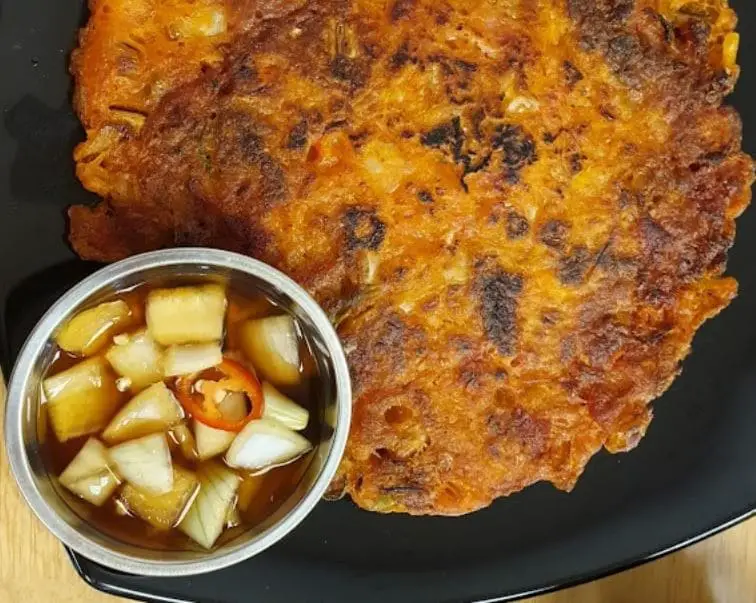 korean pancake in king army stew at bugis