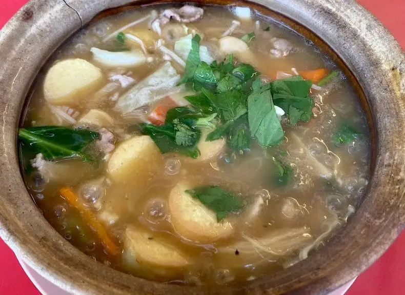 seafood tofu claypot served in a cameron highlands restaurant