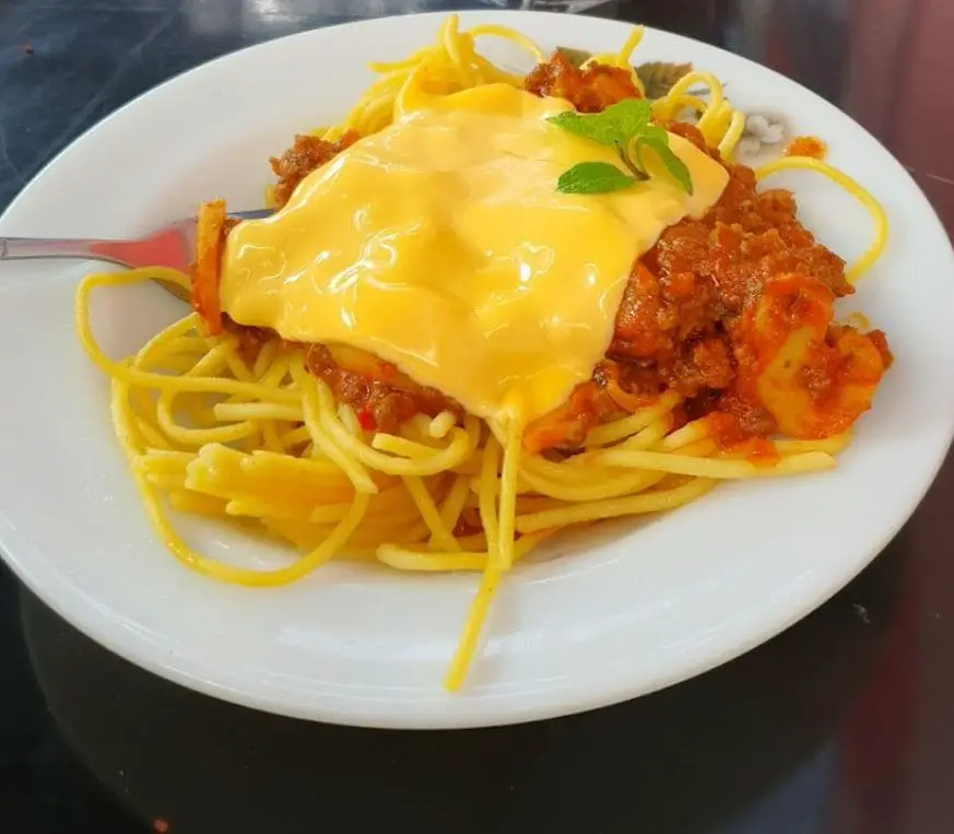 cheese pasta and sambal breakfast at opah strawberries and jam