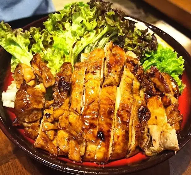 chicken teriyaki japanese food served in una una bugis