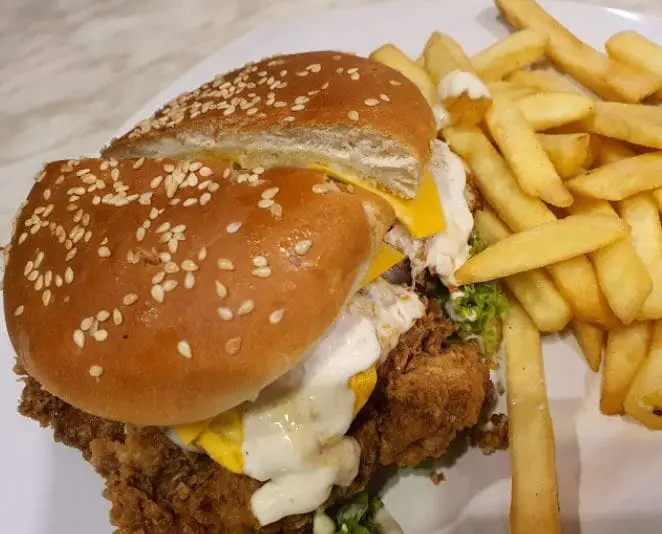 burger and fries served in james foo western food penang