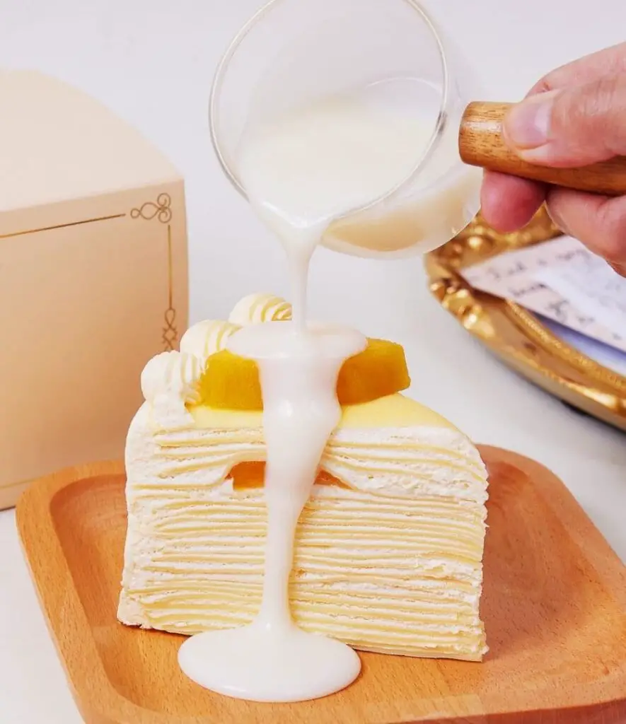 creamy cream crepe cake by twobakeboys in bugis