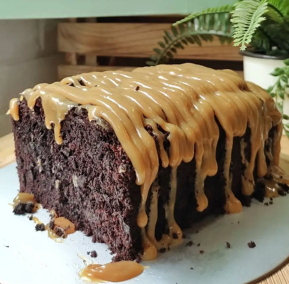 double chocolate banana loaf cake by fluff bakery in bugis
