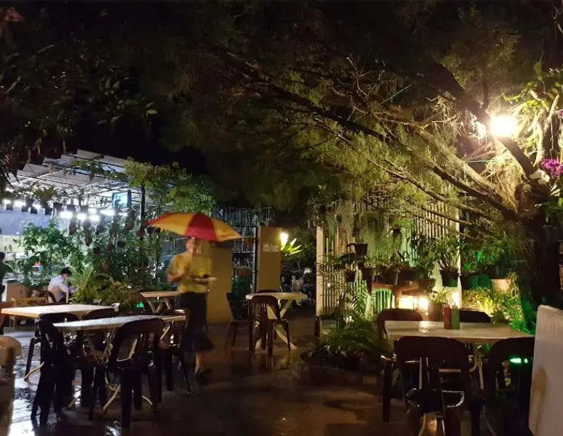 night view at yaws roast and grill cafe