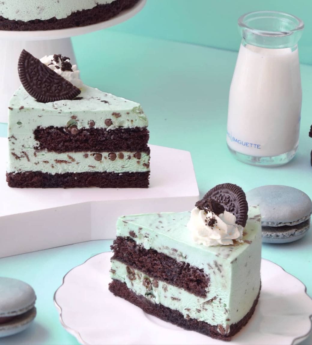 oreo mint chocolate cake by paris baguette a famous bugis cake shop