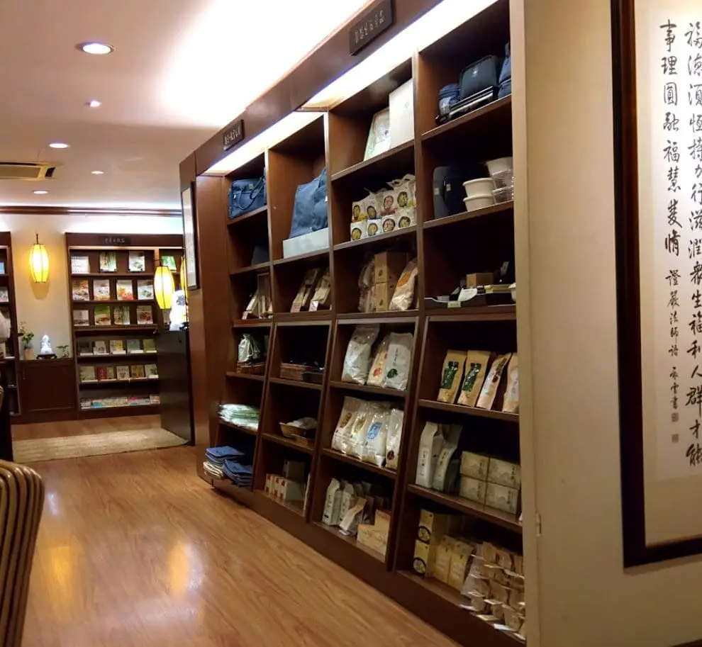 racks of tea to choose in jingsi cafe