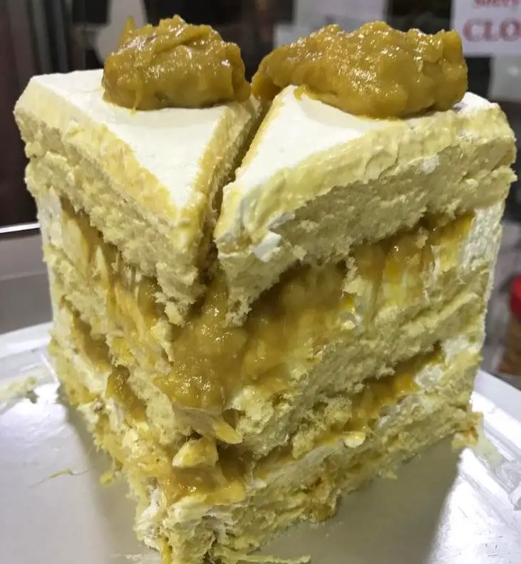 serawa durian cake by julie bakes bugis cake shop