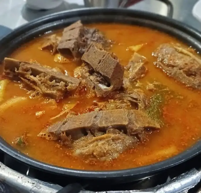 beef broth soup at magal bbq