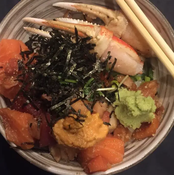 crab salmon bowl at Tendon Ginza Itsuki