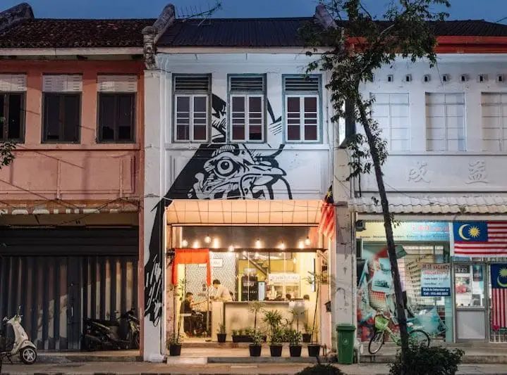 facade of whatsaeb thai food penang georgetown