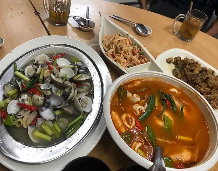 ghee seng thai food penang is famous for their tom yam and seafood