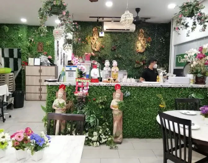 interior of cherry blossom thai restaurant in penang