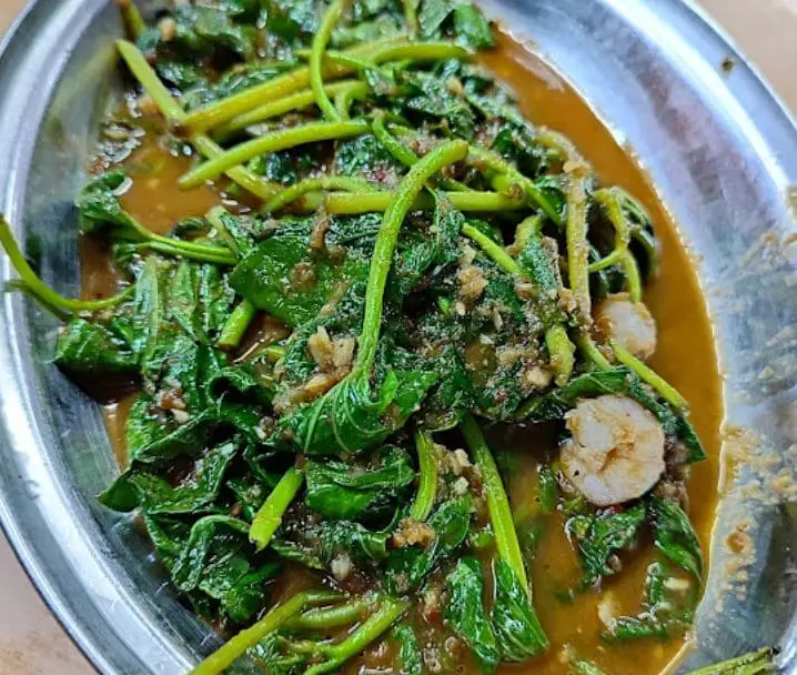 kangkung belacan with shrimp at ghee seng thai food penang