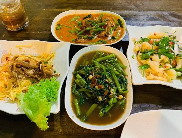 variety of home cooked thai food in penang at somkid food corner in tanjung tokong