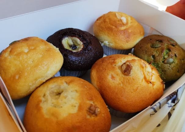 muffin box of chocolat n spice