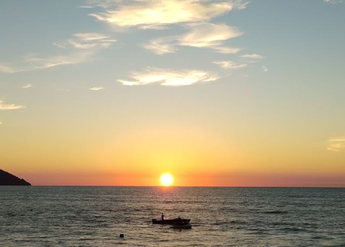 sunset view from starbucks batu ferringhi