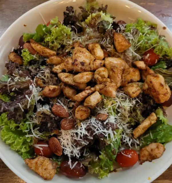 chicken almond salad at Benjy Cafe