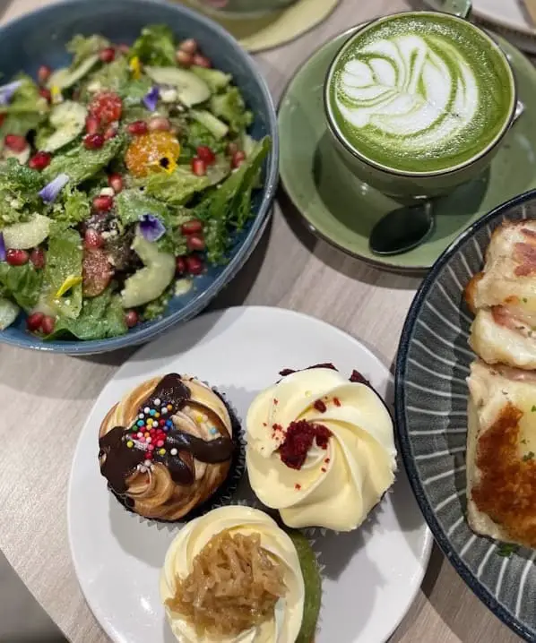different foods of Souka Bakeshop cafe in ss15