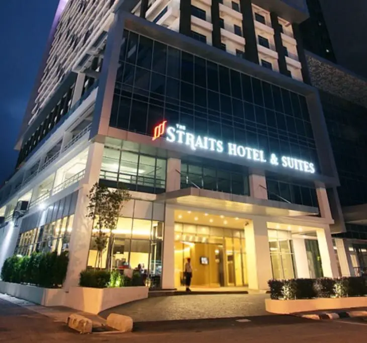 outside view of The Straits Hotel And Suites