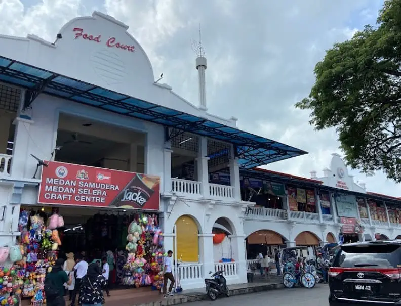 samudera square is one cozy places to visit in melaka