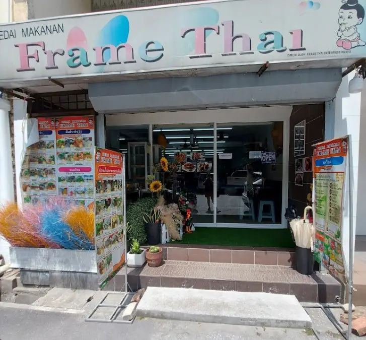 Frame Thai facade