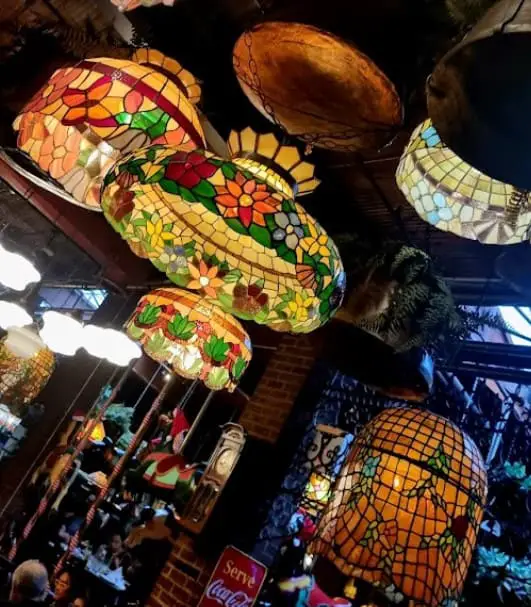The Old Spaghetti Factory lanterns hanging from the ceiling