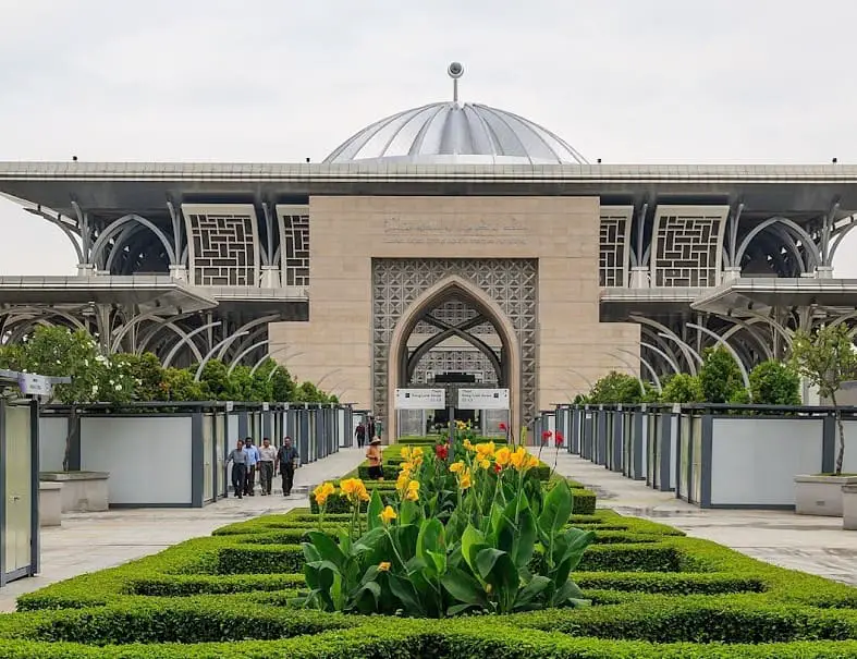 Tuanku Mizan Zainal Abidin Mosque