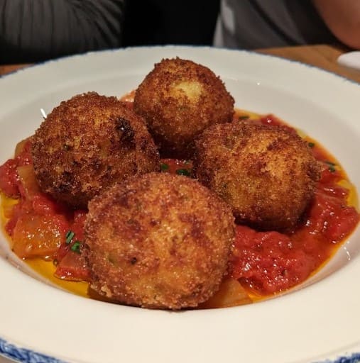 arancini served at Taverna Mercatto toronto