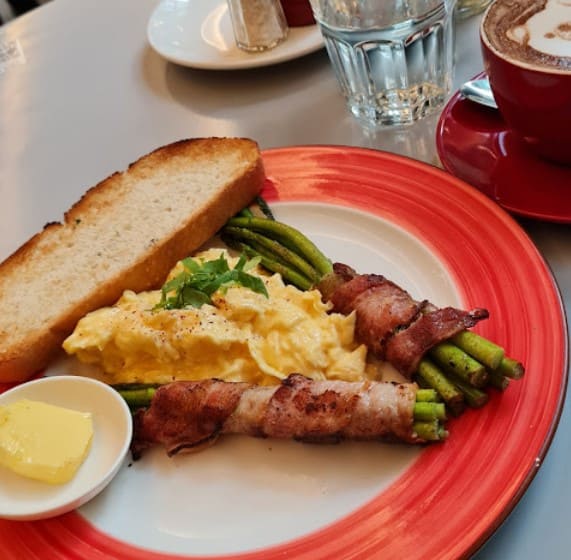 bacon asparagus and egg bread from Antipodean Cafe