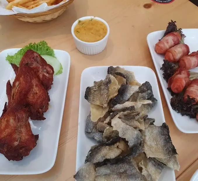 chicken wing and fish skin at Uncle Don melaka western foods