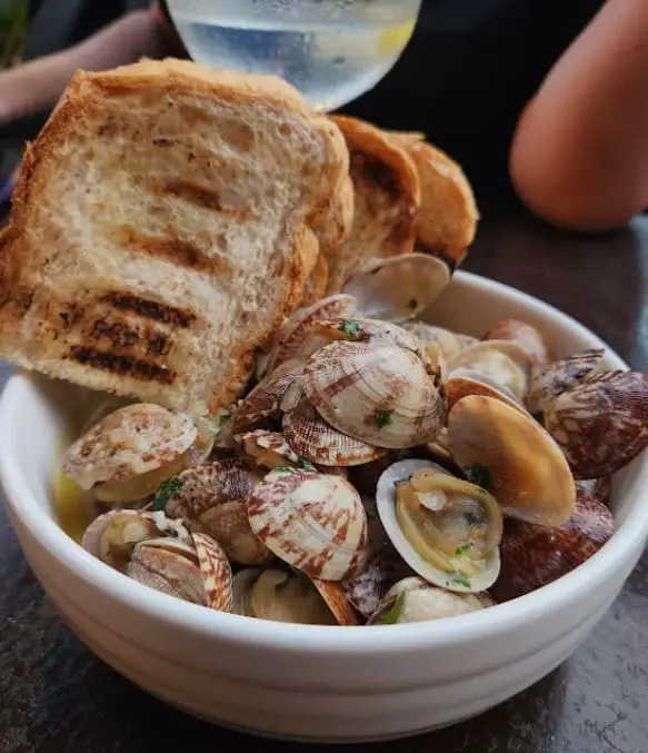 clams and bread W1 Dining & Cocktails