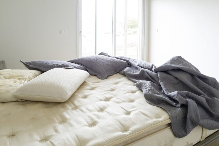 11 Useful Ways On How & Where To Dispose Old Mattress Malaysia
