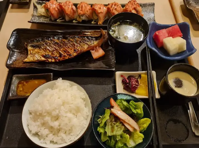 fish set meal at Jyu Raku