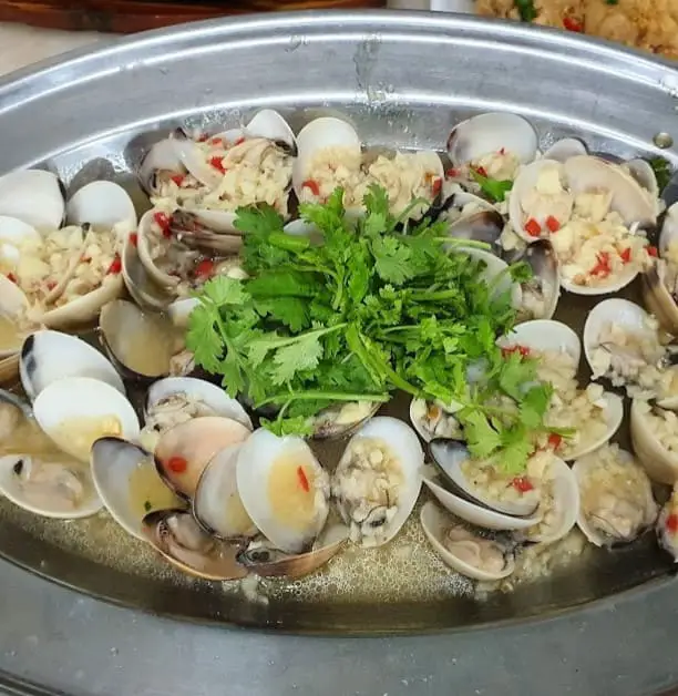 ginger steamed clam served at Mei Wei Little Kitchen chinese restaurant in pj