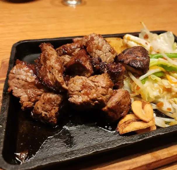grilled meat with vegie from Kura Japanese Restaurant at petaling jaya