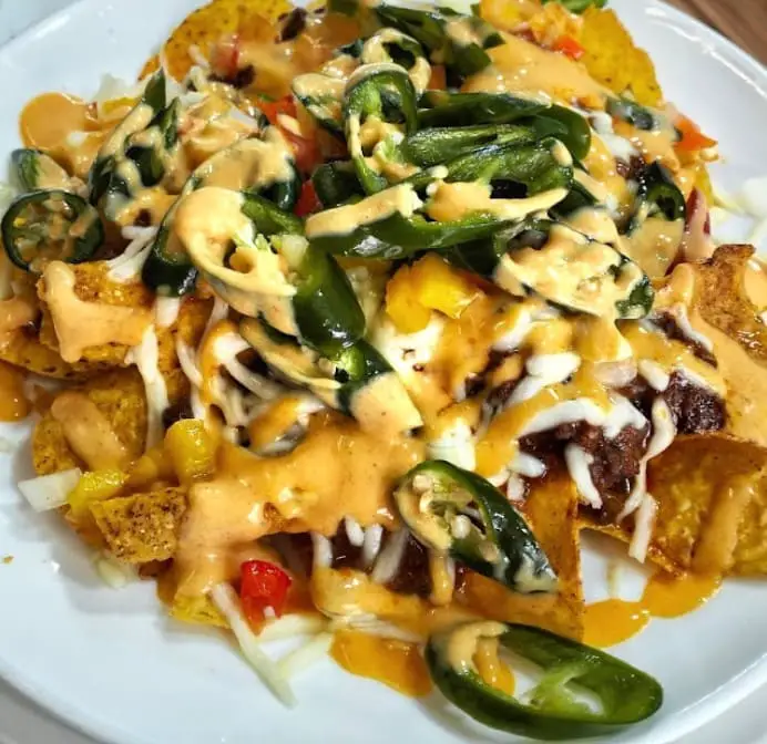 nachos and cheese from Sköhns Canteen