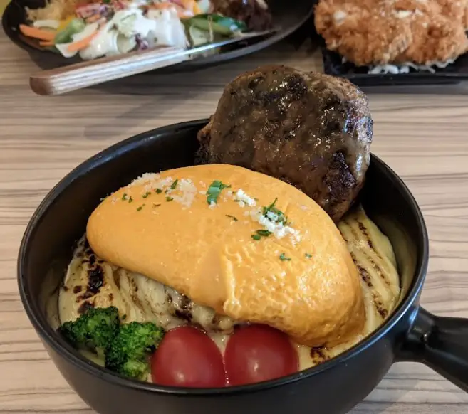 omurice from Omulab in PJ