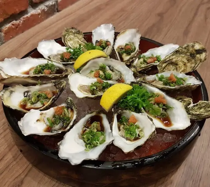 oyster dish at Ryoshi Izakaya