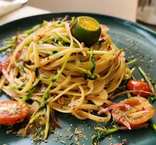 pasta at White Sand Cafe