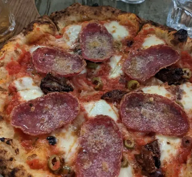 pepperoni pizza from italian restaurant in hamilton called Castelli Cucina