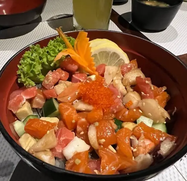 sashimi pokebowl served at Minori Japanese Restaurant