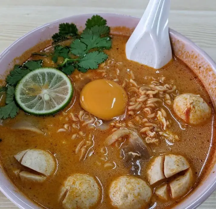 thai curry noodle from Thai Street Food petaling jaya