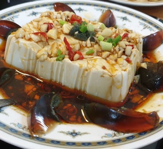 tofu with centurian egg served at Cu Cha Dan Fan Restaurant chinese food in petaling jaya